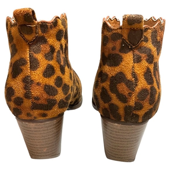 BEAST FASHION Faux Leather Pony Style Scalloped Edge Booties US Sz 6.5 - Picture 5 of 10